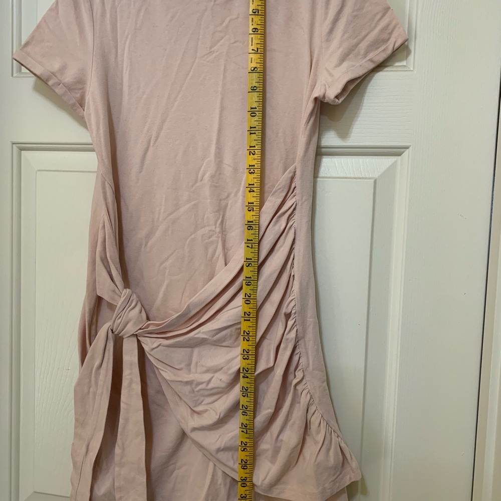 Elegant Dress in Pale Pink